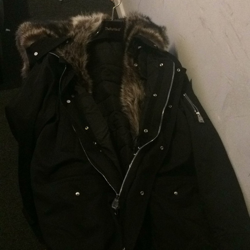 Fur Vault Coat %100 Racoon Fur